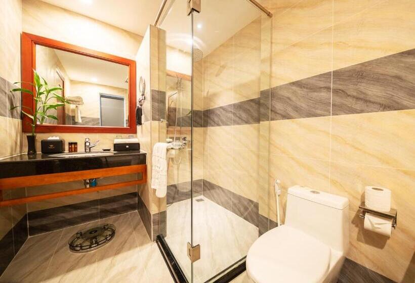 חדר אקזקיוטיב, Poulo Wai Hotel & Apartment