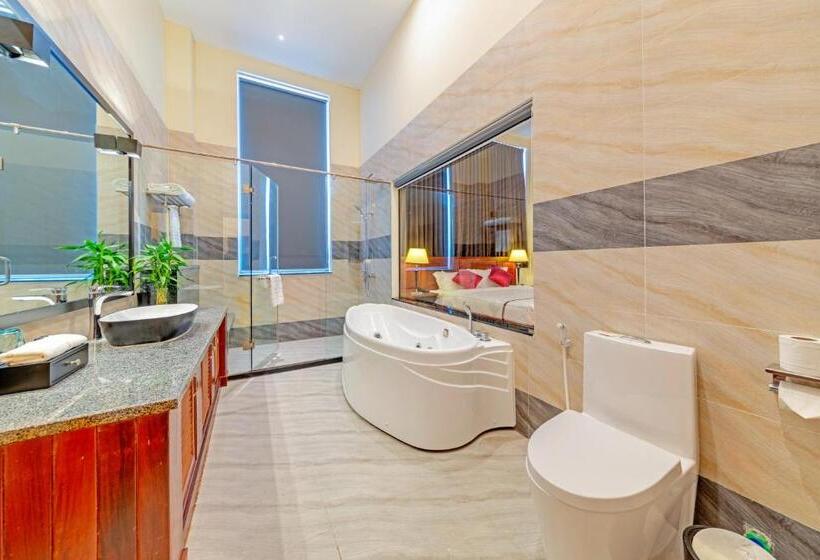 Президентский Люкс, Poulo Wai Hotel & Apartment