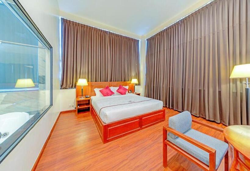 סוויטה נשיאותית, Poulo Wai Hotel & Apartment