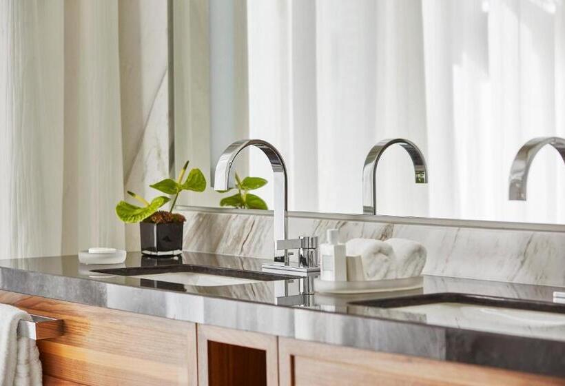 اتاق پرمیوم, Four Seasons Hotel Madrid