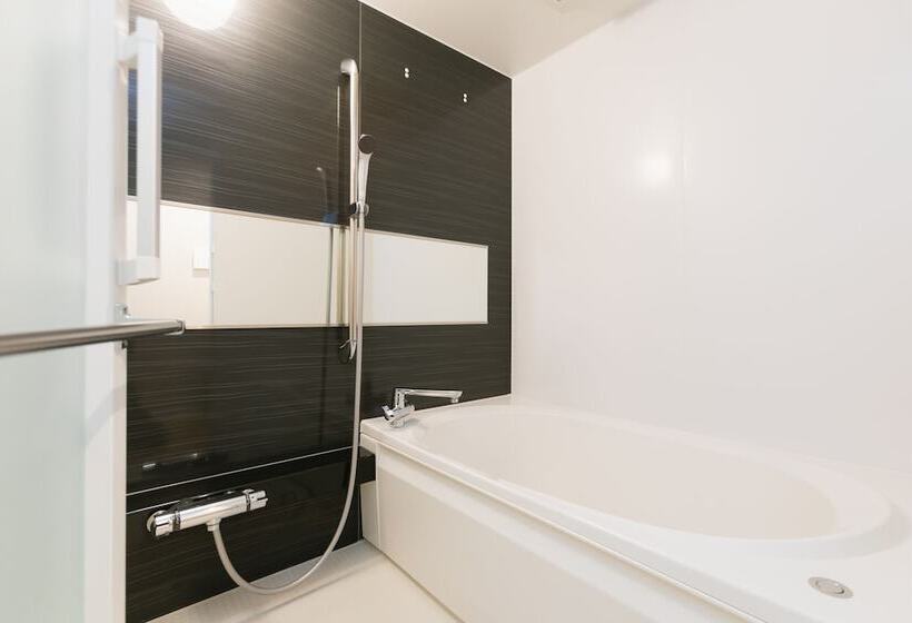 חדר סטנדרט עם מרפסת, Nagi Kurashiki Hotel&lounge