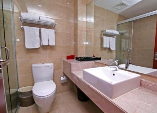 Quarto Familiar, Shell Shanghai Qingpu District Huaxin Town Xinfu Middle Road