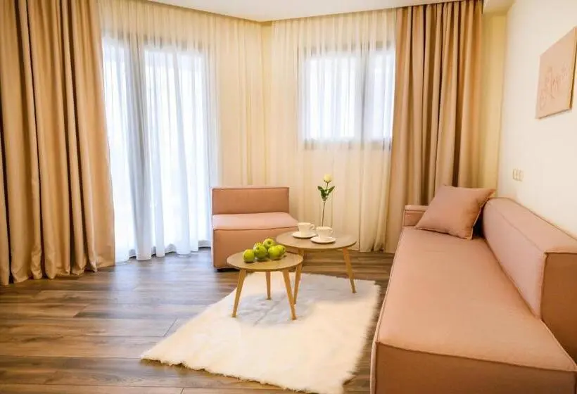 スイート（家族用）, Emerald Suites