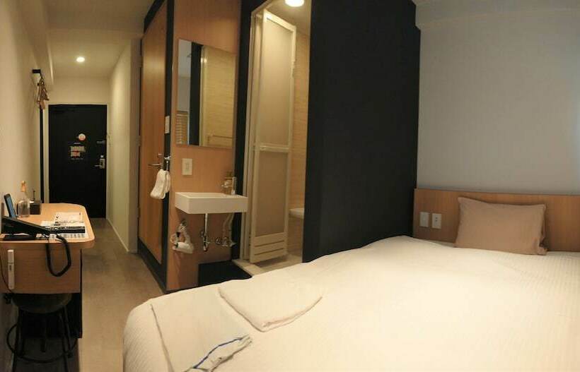 اتاق استاندارد یک نفره, R S Forest Inn