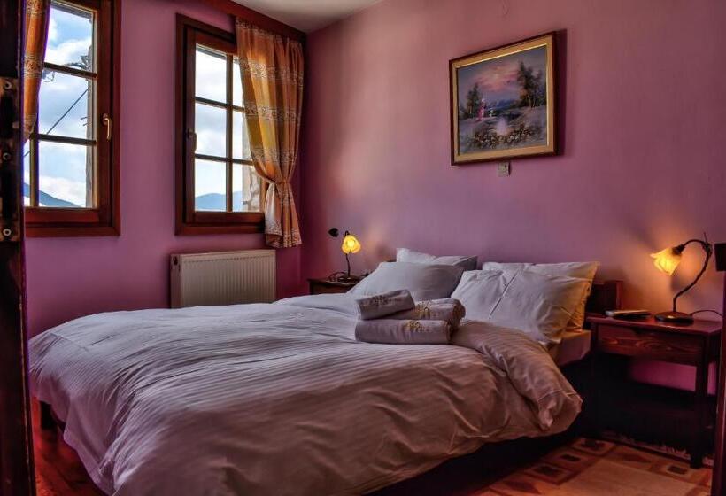 Standard Room, Dio Studios