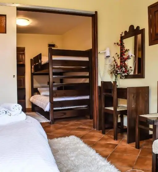 Quarto Familiar, Dio Studios