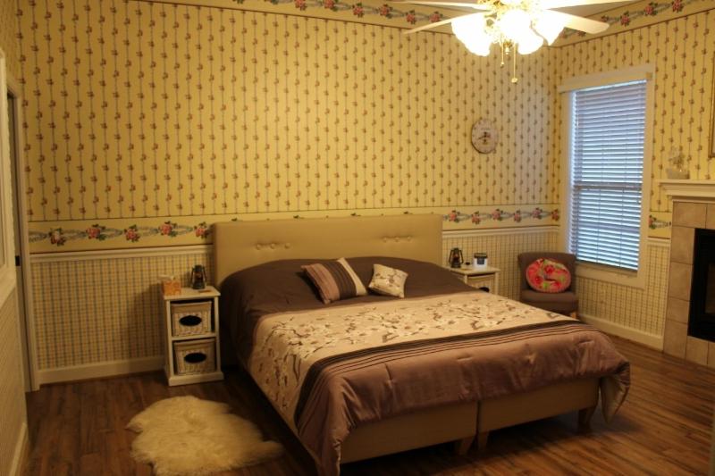 غرفة ديلوكس سرير كينج, Rock Pointe Ranch