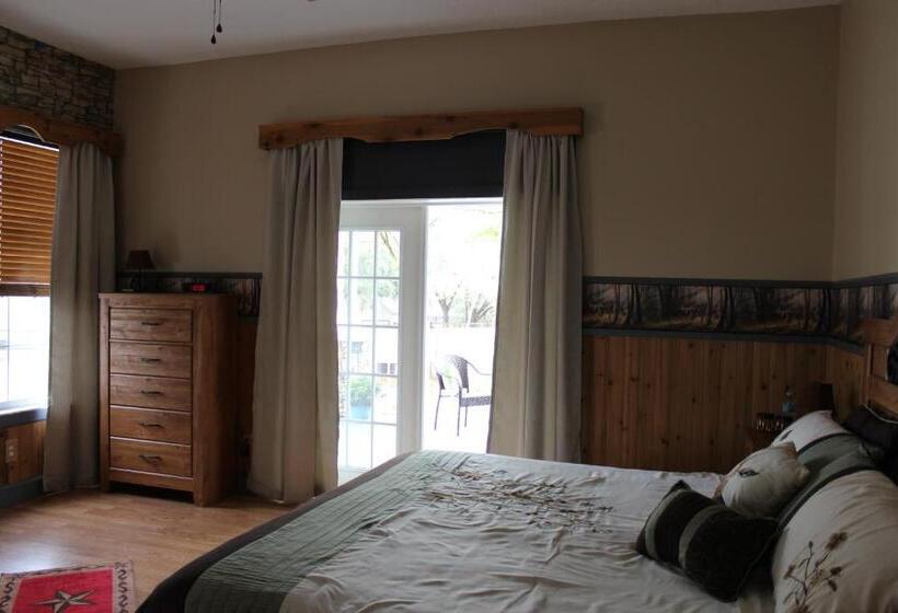 غرفة ديلوكس مزودة بشرفة, Rock Pointe Ranch