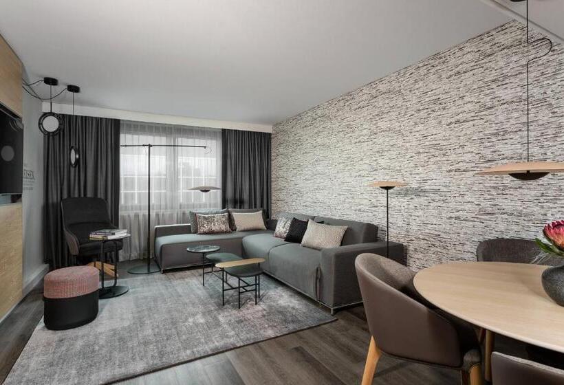 클럽 스위트, Frankfurt Airport Marriott