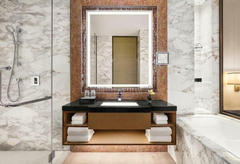 Club Szoba, Sheraton Beijing Lize