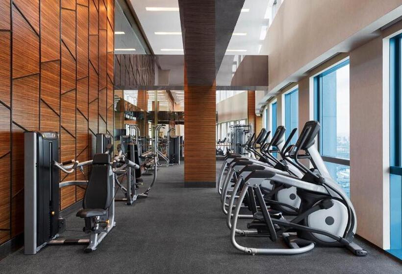 Városra Néző Deluxe Szoba Franciággyal King Size, Sheraton Beijing Lize