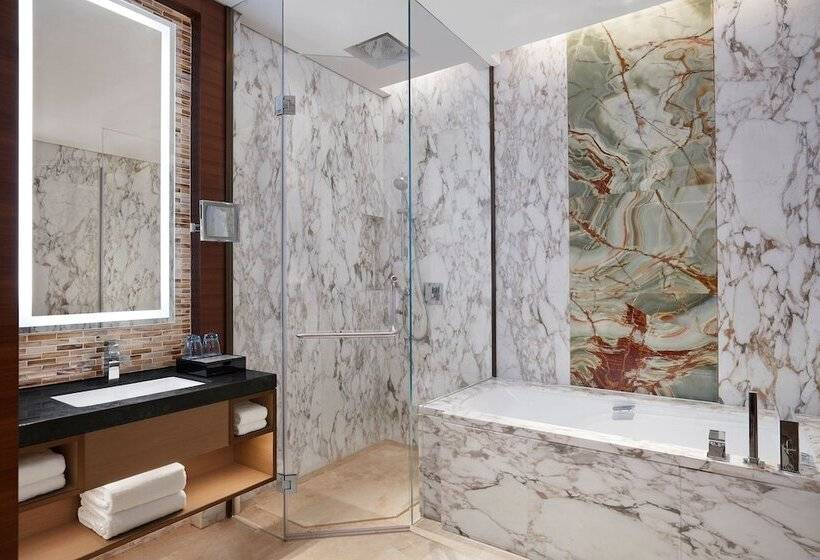 Club Suite, Sheraton Beijing Lize