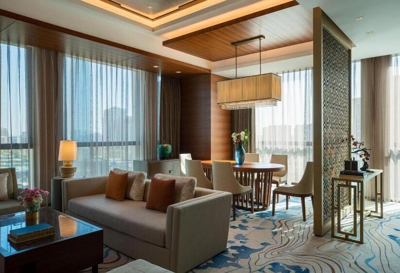 Club Suite, Sheraton Beijing Lize
