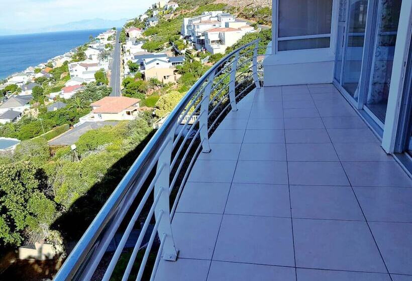 스탠다드 룸, Beachview Guest House