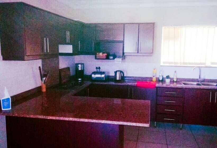 Люкс Executive Вид на Море, Beachview Guest House