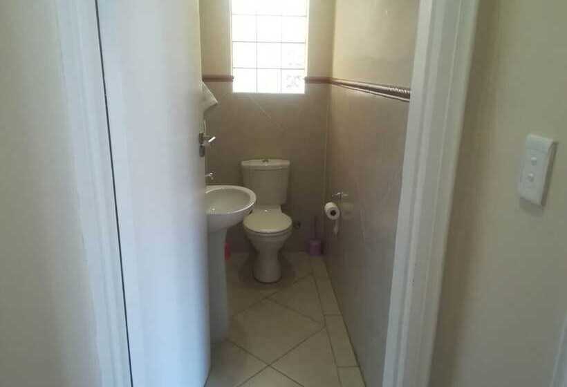 디럭스 룸, Beachview Guest House