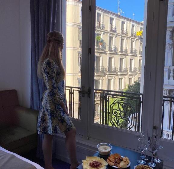 اتاق سوپریور با چشم‌انداز شهر, Casa Navid