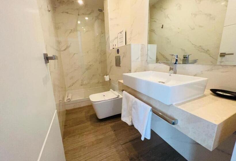 اتاق استاندارد با چشم‌انداز شهر, Casa Navid