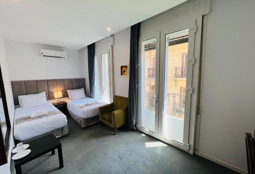 اتاق استاندارد با چشم‌انداز شهر, Casa Navid