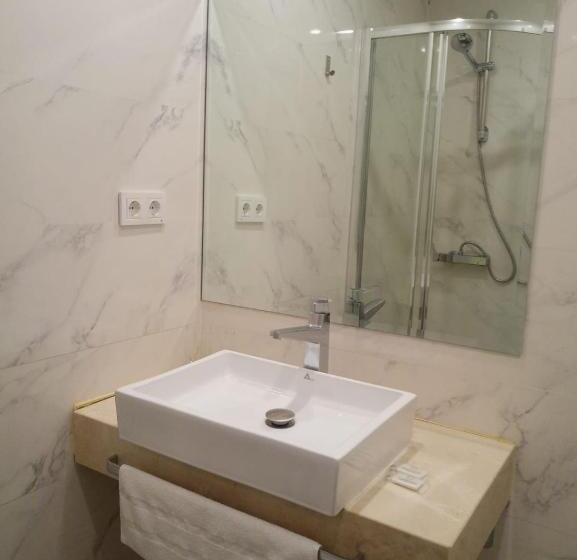 اتاق استاندارد اینتریور, Casa Navid