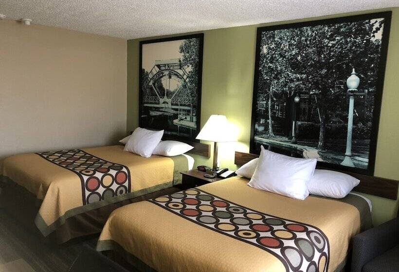 غرفة قياسية لذوى الاحتياجات الخاصة, Super 8 By Wyndham Natchitoches