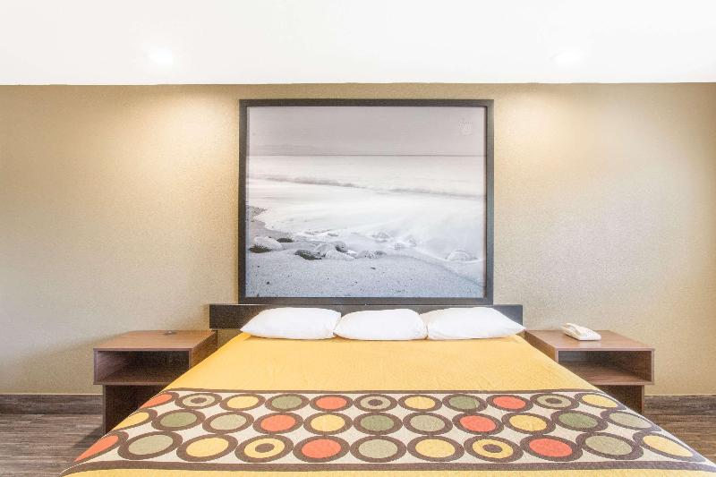 Стандартный Номер Кровать Кинг, Super 8 By Wyndham National City Chula Vista