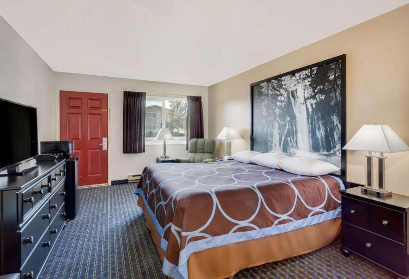 스탠다드 룸 킹사이즈 침대, Super 8 By Wyndham Alturas