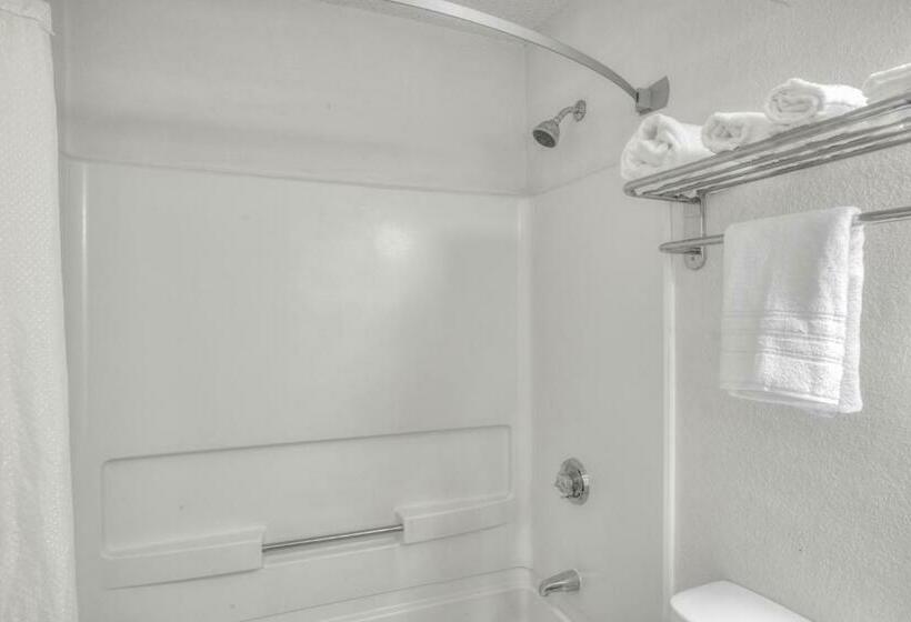 غرفة قياسية, Super 8 By Wyndham Augusta