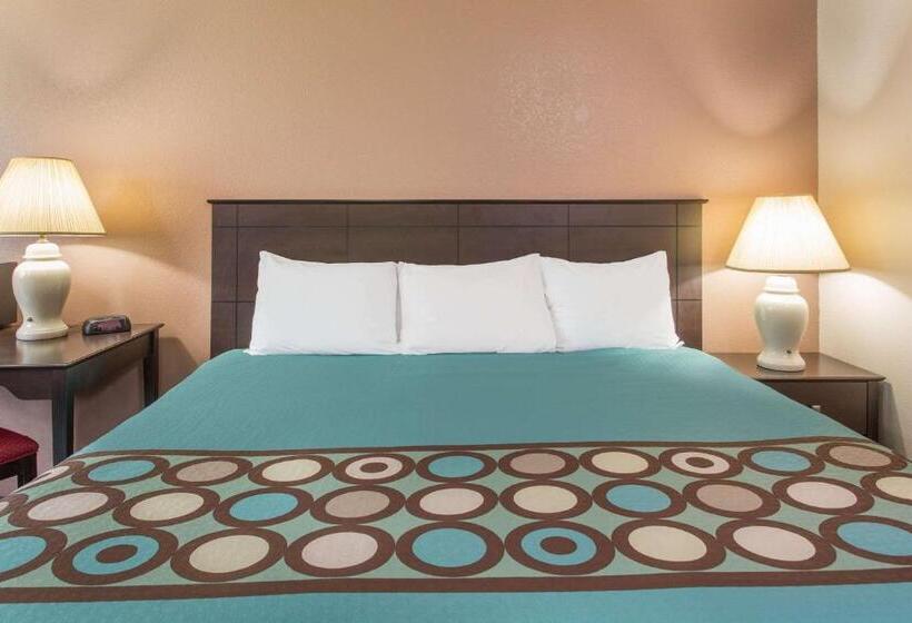 스탠다드 룸 킹사이즈 침대, Super 8 By Wyndham Austin Mn