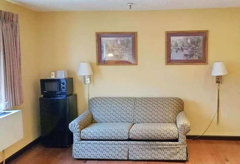 キングサイドベッドのスタンダードワンルーム, Super 8 By Wyndham Baltimore/essex Area