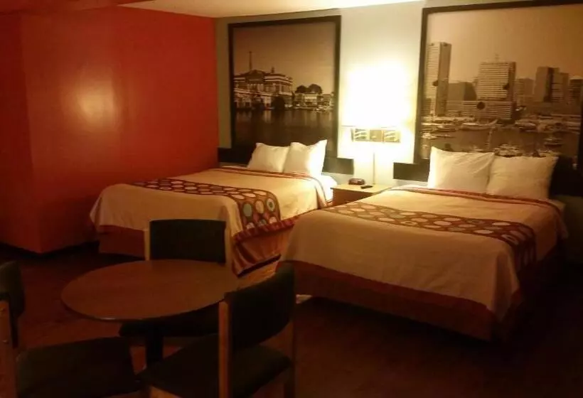 ２ダブルベッドのスタンダードルーム, Super 8 By Wyndham Baltimore/essex Area