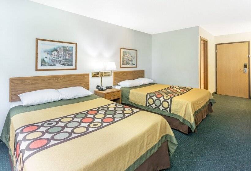 غرفه قياسيه سريرين مزدوجين, Super 8 By Wyndham Dewitt