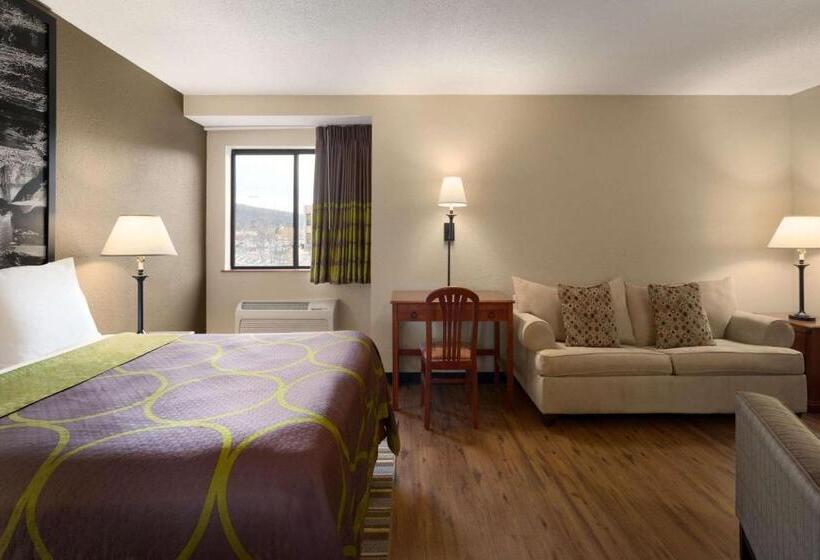 استودیوی استاندارد, Super 8 By Wyndham Ithaca