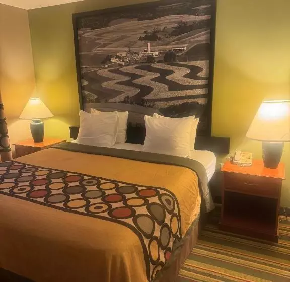 Standard-huone King-vuode, Super 8 By Wyndham Sparta