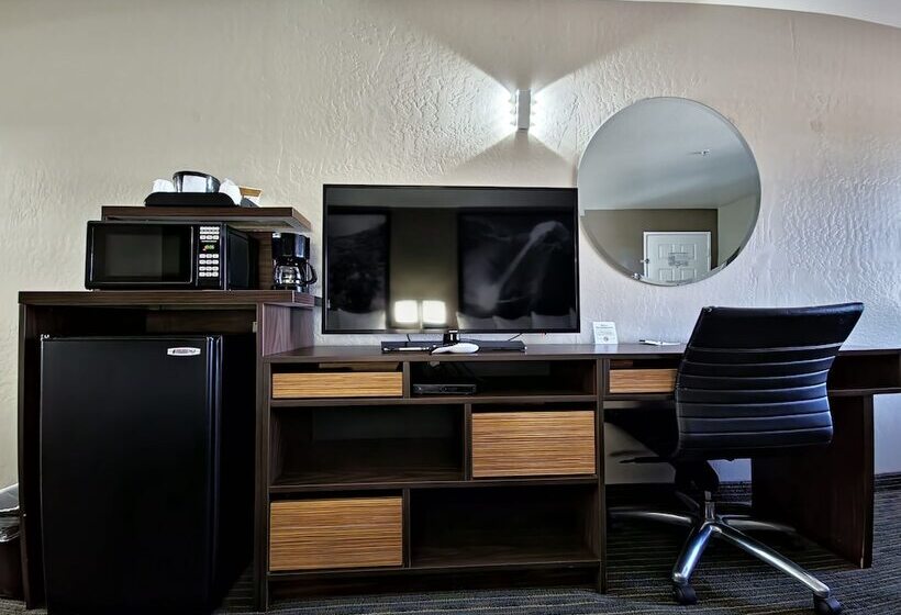 스탠다드 룸 킹사이즈 침대, Super 8 By Wyndham Wickenburg Az