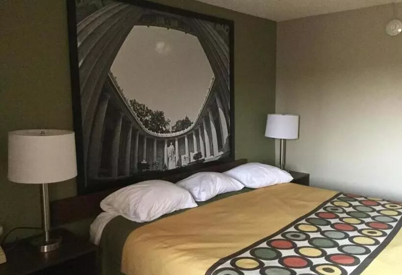 Standard-huone King-vuode, Super 8 By Wyndham Youngstown/austintown