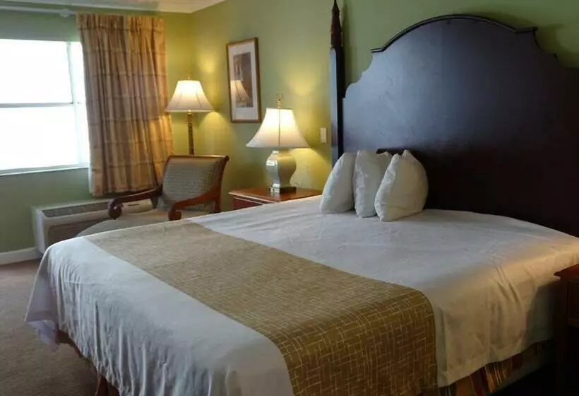 身障者適用クイーンサイズベッドルーム, Quality Inn