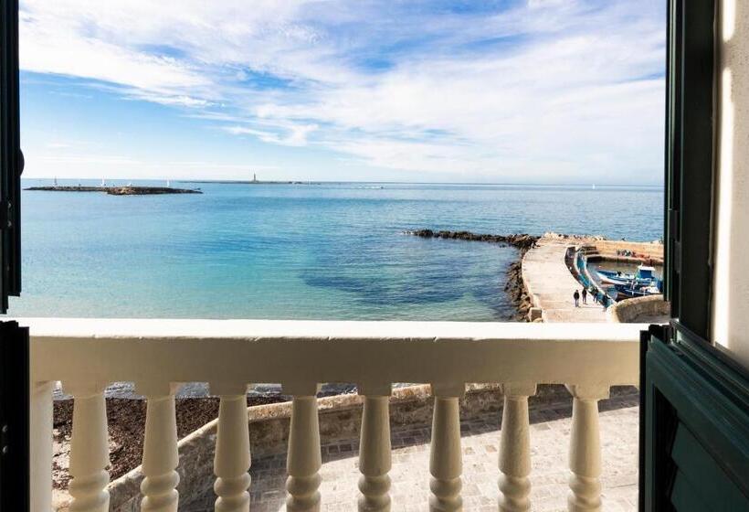 Camera Deluxe Vista Mare con Balcone, B&b La Riviera