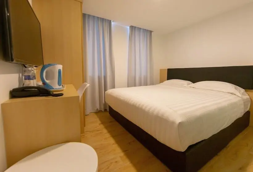 اتاق لوکس با تخت بزرگ, Elmark Hotel Malacca