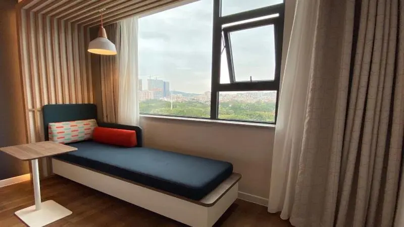 キングサイズベッドのスタンダードルーム, Holiday Inn Express Quanzhou City Center, An Ihg