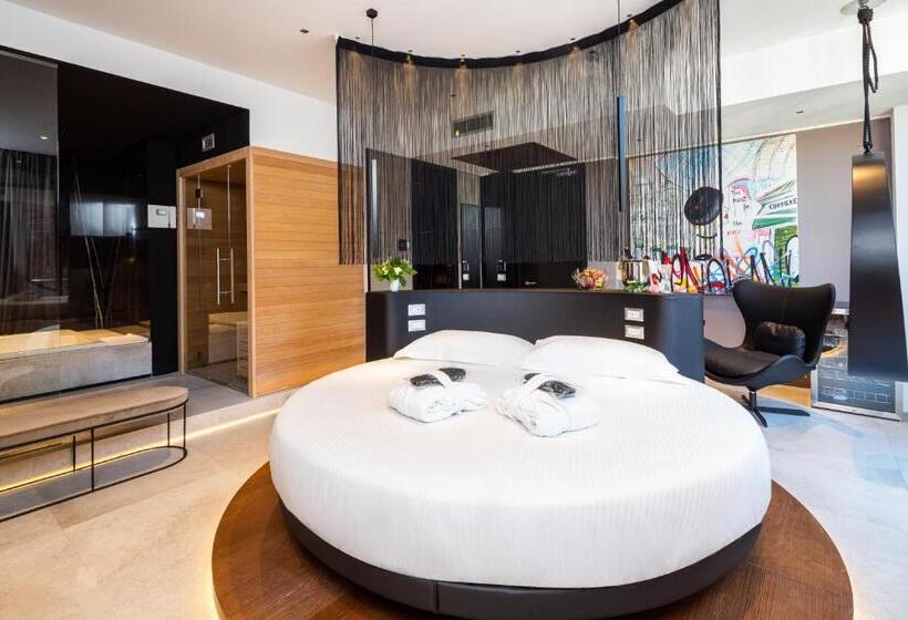 套房, The Corner Duomo