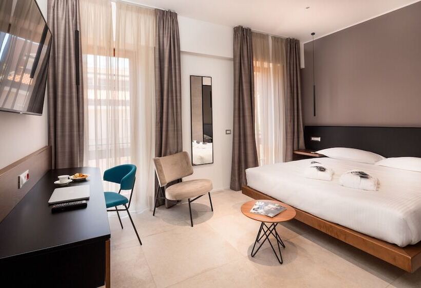 商务房间, The Corner Duomo