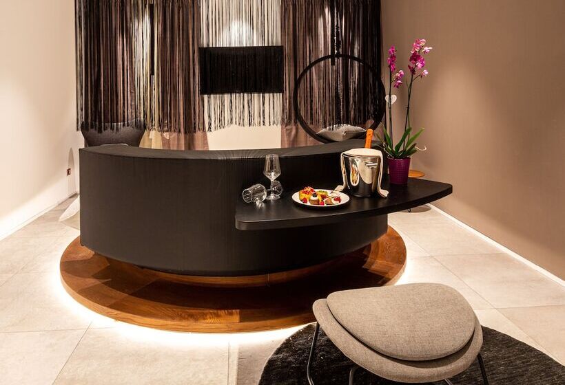 行政套房, The Corner Duomo