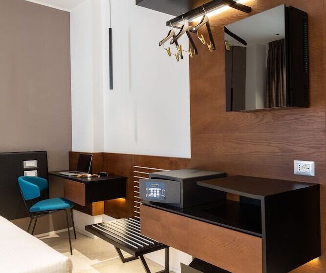 高级大房间, The Corner Duomo