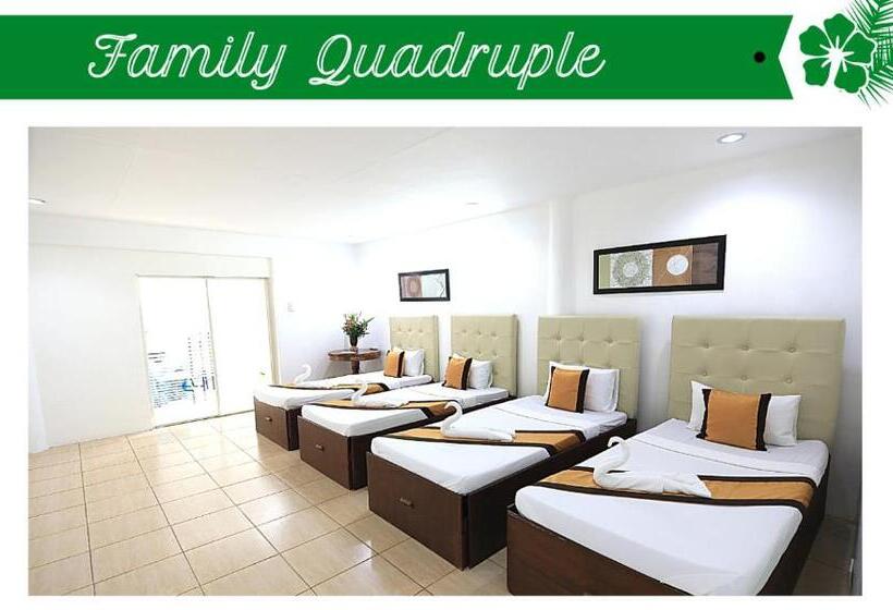 اتاق استاندارد چهار تخته, Loreland Farm Resort