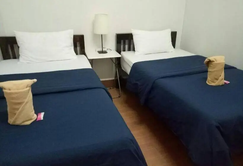 バス共有のスタンダードルーム, Tt Hostel Chiangrai