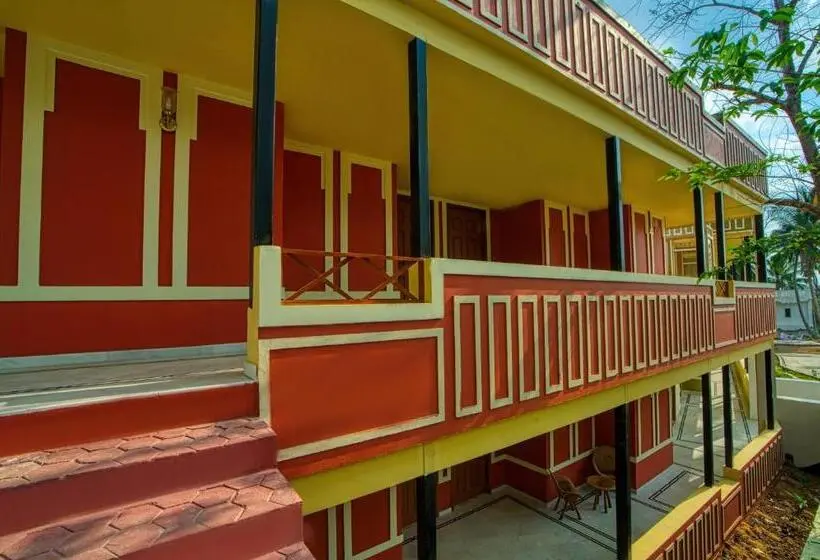 バルコニー付きデラックスルーム, Clarks Exotica Island House, Portblair