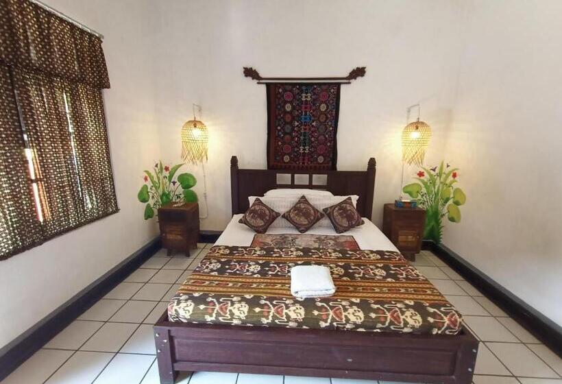 غرفة قياسية مزوَّدة بتراس, Binaria Museum