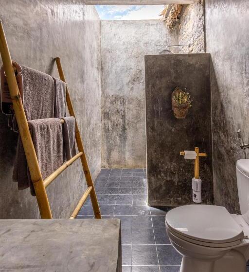 デラックスバンガロー, Martas Windows