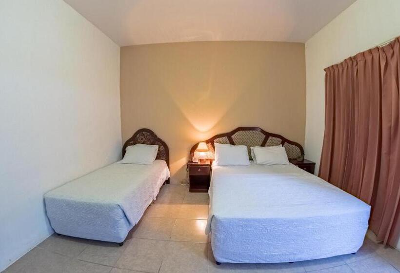 اتاق لوکس, Provincia Santo Domingo